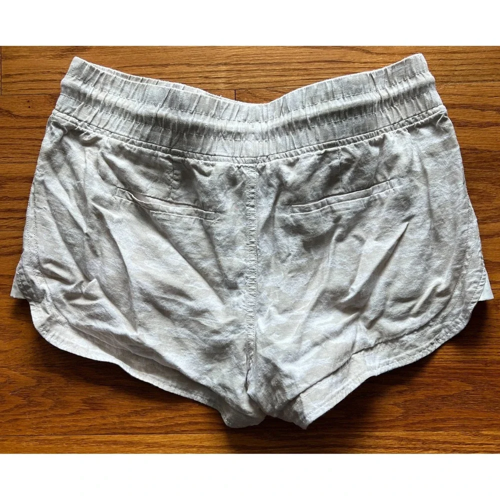 Athleta Womens Shorts Size 12‎ Cabo Tide Linen Shortie Beige Camo